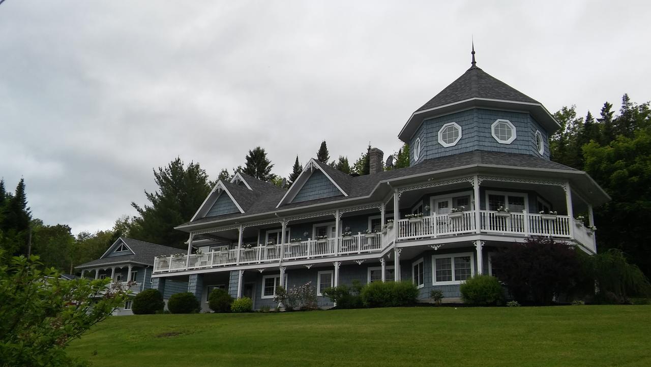 La Maison Bleue Du Lac Wallace Coaticook Luaran gambar
