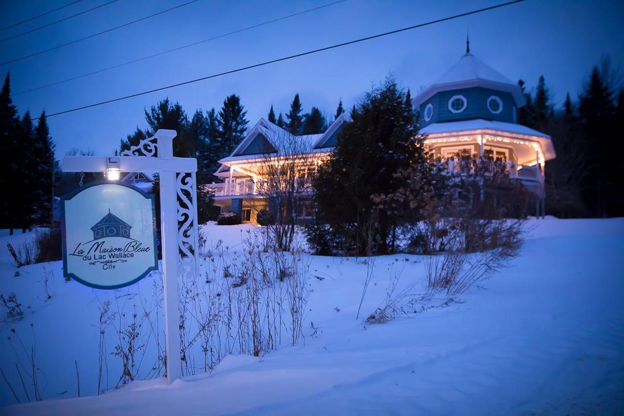 La Maison Bleue Du Lac Wallace Coaticook Luaran gambar