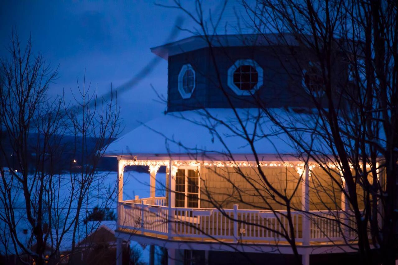 La Maison Bleue Du Lac Wallace Coaticook Luaran gambar
